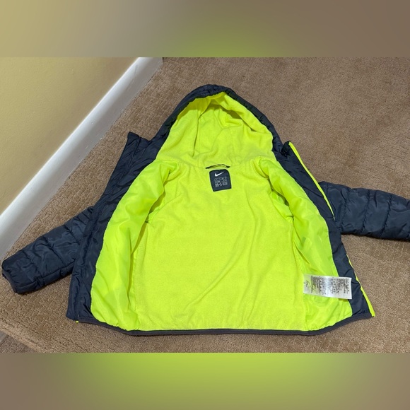 Nike Gray and Yellow Puffer Jacket with Hood - Picture 2 of 3